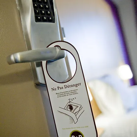 Sud 1 Palais Des Congres 2*