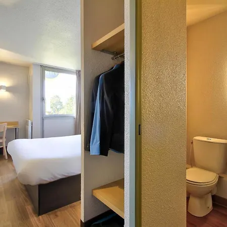 Sud 1 Palais Des Congrès Hotel 2*