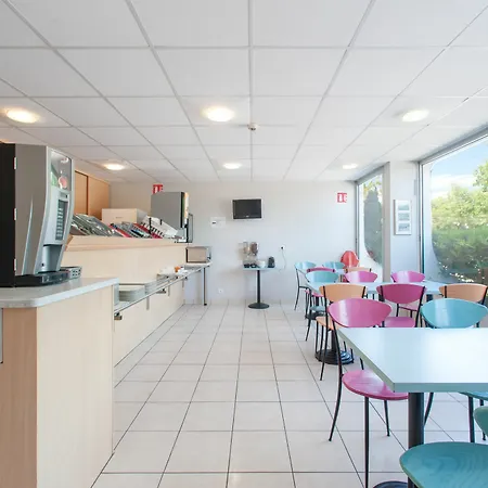 Sud 1 Palais Des Congres Beaune (Cote d'Or)