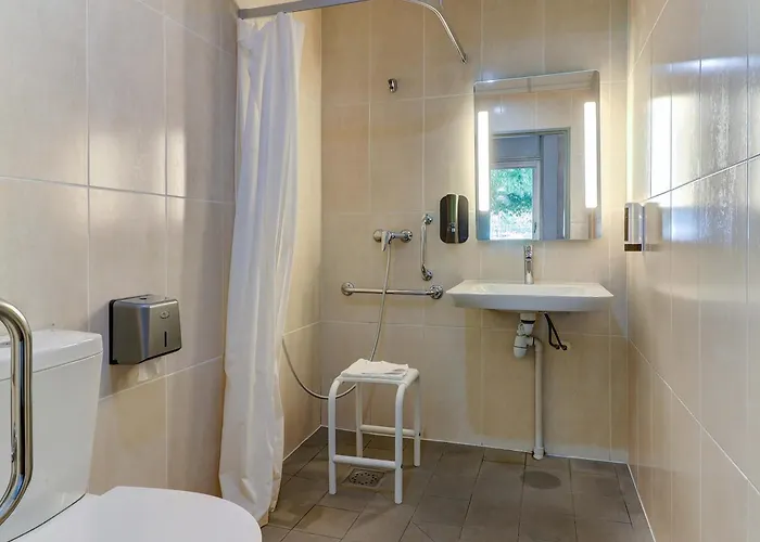 Hotel Sud 1 Palais Des Congres 2*