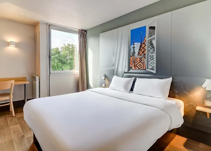 Sud 1 Palais Des Congres Hotel