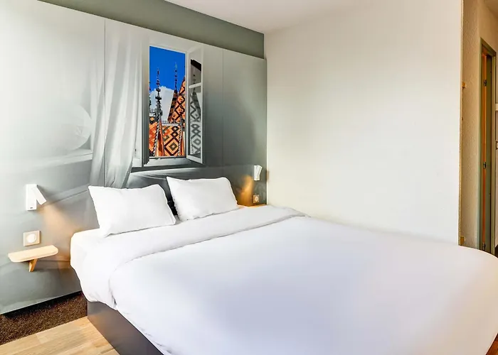 Sud 1 Palais Des Congres Hotel 2*