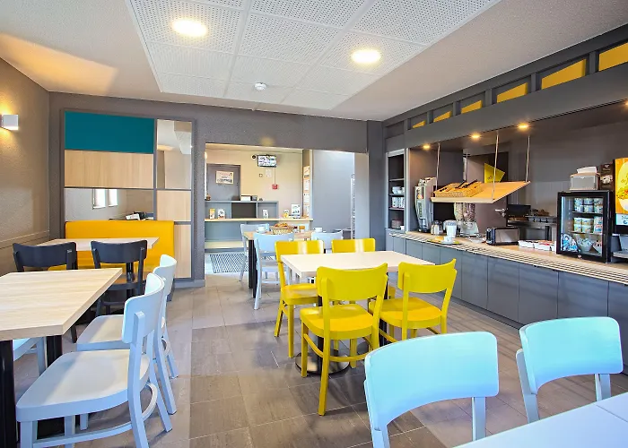 Sud 1 Palais Des Congres Отель 2*