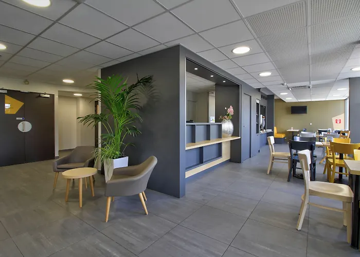 Sud 1 Palais Des Congres Отель Бон