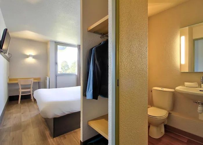 Sud 1 Palais Des Congres Hotel 2*