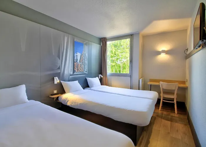 Sud 1 Palais Des Congres 2*