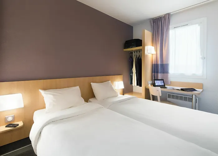 Sud 1 Palais Des Congres Отель Бон