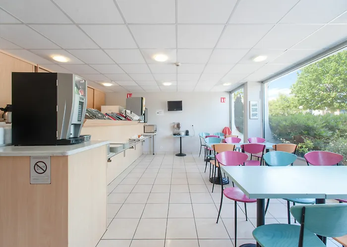 Sud 1 Palais Des Congres Beaune (Cote d'Or)